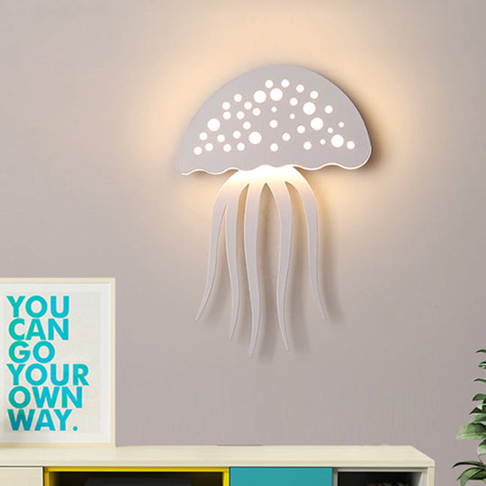 Jellyfish-Shaped Led Wall Lamp: Modern Cartoon Metal Sconce Light For Living Room White