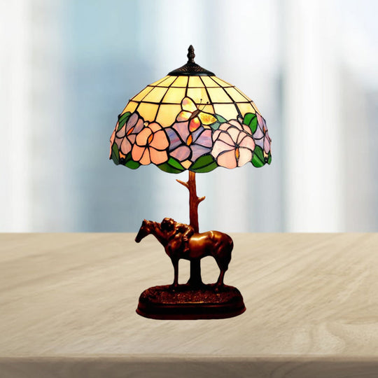 Tiffany Stained Glass Butterfly Night Lamp With Single Bulb - Coffee Table Lighting