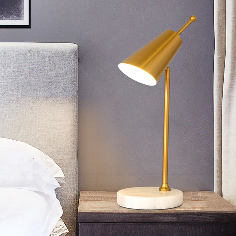 Modern Led Nightstand Table Lamp With Metal Shade In Gold/Silver Finish For Bedroom Gold