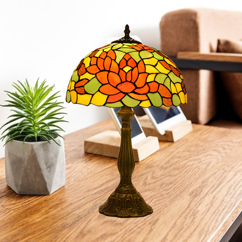 Tiffany-Style Red/Orange Art Glass Table Lamp Bronze Finish Ideal For Living Room Décor