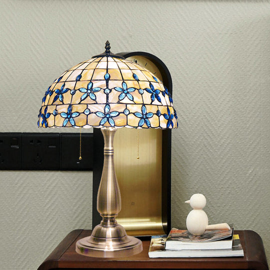 Caterina - Jewel Petals Night Stand Light: Tiffany-Style Shell Lamp with 2 Heads