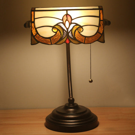 Victorian Stained Art Glass Table Lamp With Pull Chain Bronze