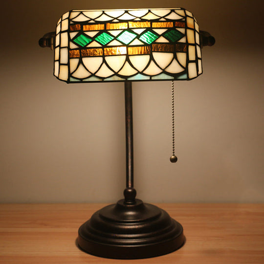 Tiffany Rhombus Patterned Desk Lamp With Cut Glass Pull Chain In Brown/Blue/Green/White