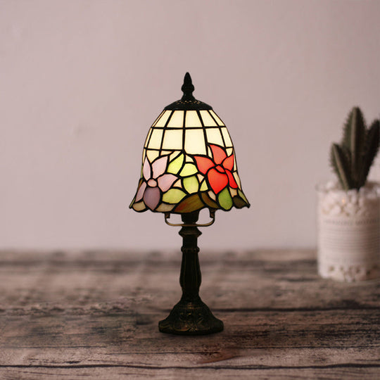 Mediterranean Stained Glass Night Light: White/Red With Conical/Flared Shape And Floral Pattern Red