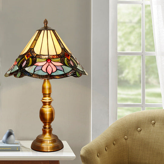 Chort - Baroque Conical Hand Cut Glass Lotus Table Light - Brushed Brass