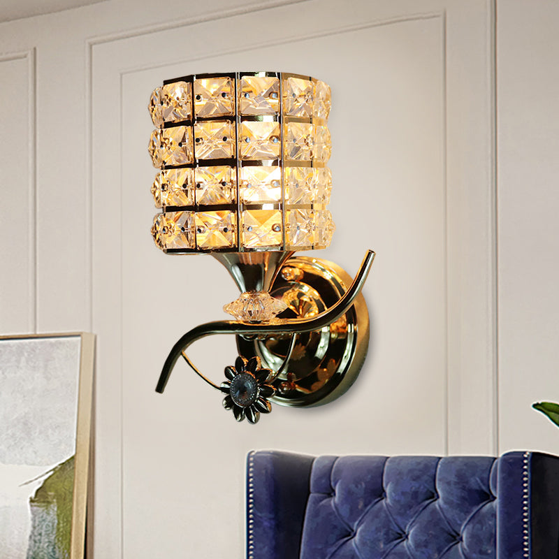 Modern Metal Wall Light Fixture With Crystal Shade And Cylinder Design - Ideal For Living Room