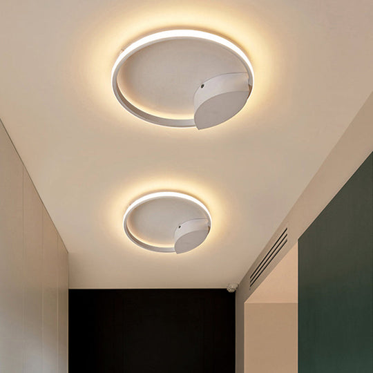 White Light Circular Flush Mount Led Ceiling Fixture (14/19/21.5) For Hallways And Corridors