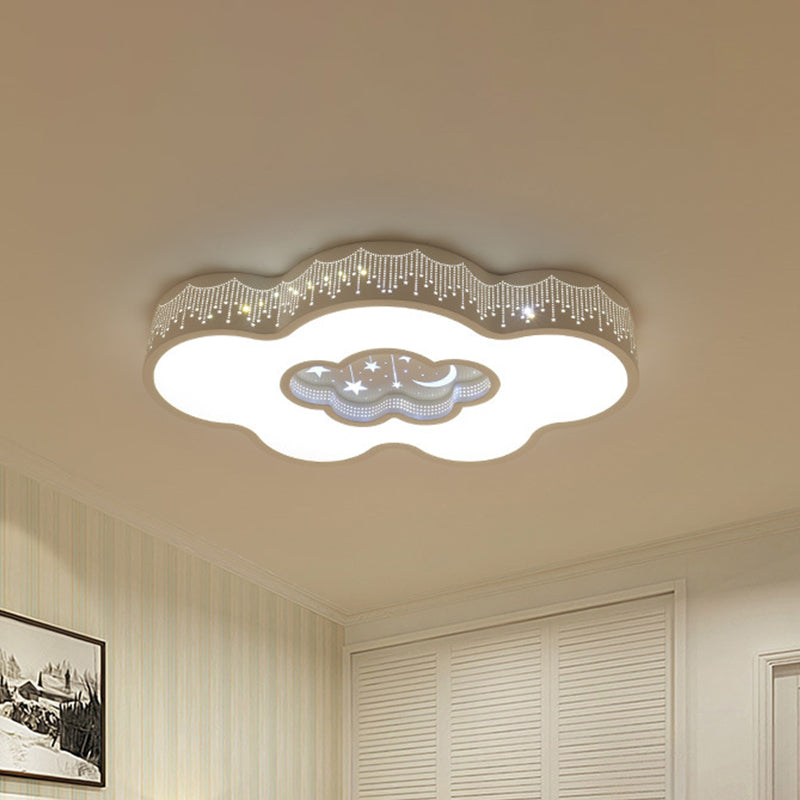 Nordic Led Flush Mount Ceiling Light In Cloud Design - White/Warm