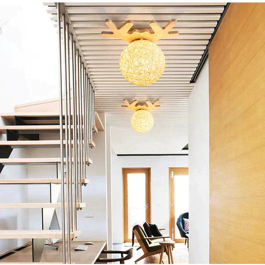 Nordic Creative Wood Antlers Ceiling Lamp