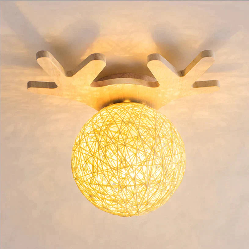 Nordic Creative Wood Antlers Ceiling Lamp