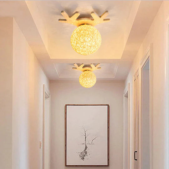 Nordic Creative Wood Antlers Ceiling Lamp