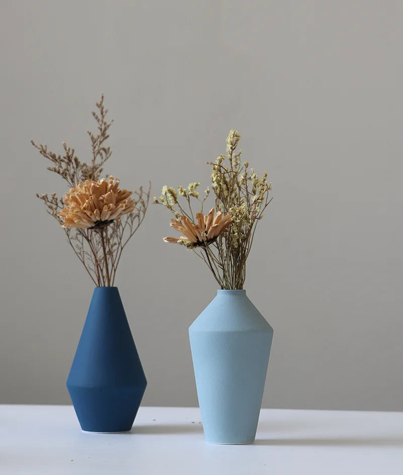 Jessica Morandi Color Ceramic Vase: Elevate Your Home Decor