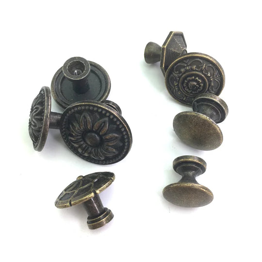 Matilda 1x Antique Bronze Kitchen Cabinet Drawer Knobs