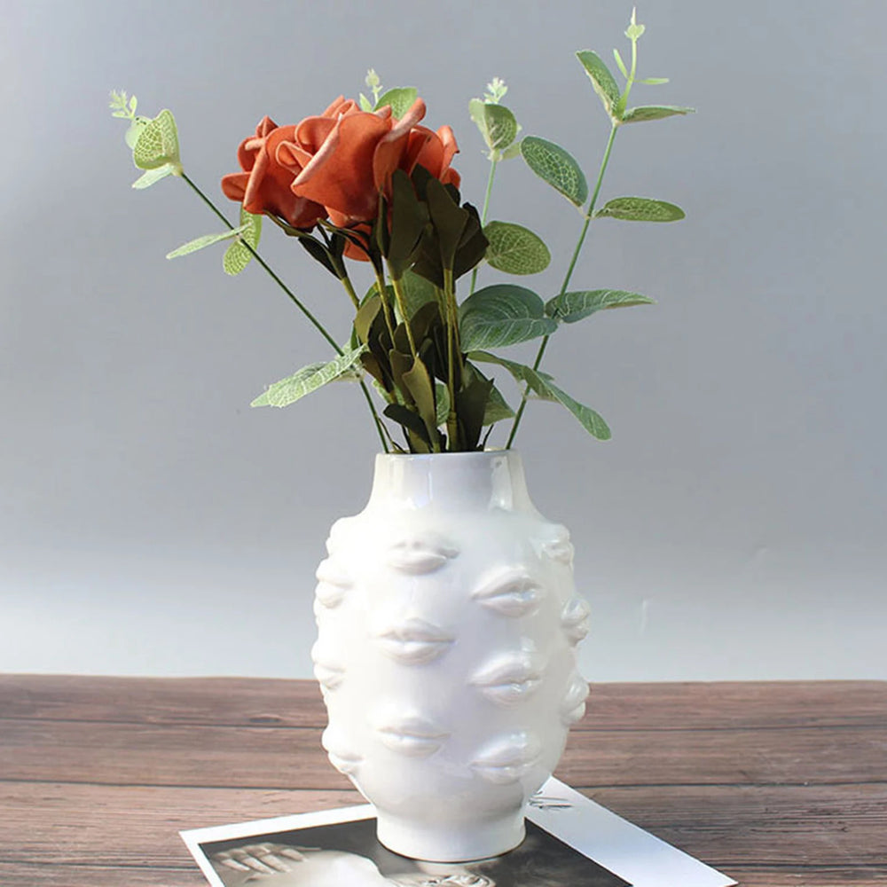 Braelynn Ceramic Lip Abstract Flower Vase: Adding Elegance to Every Space