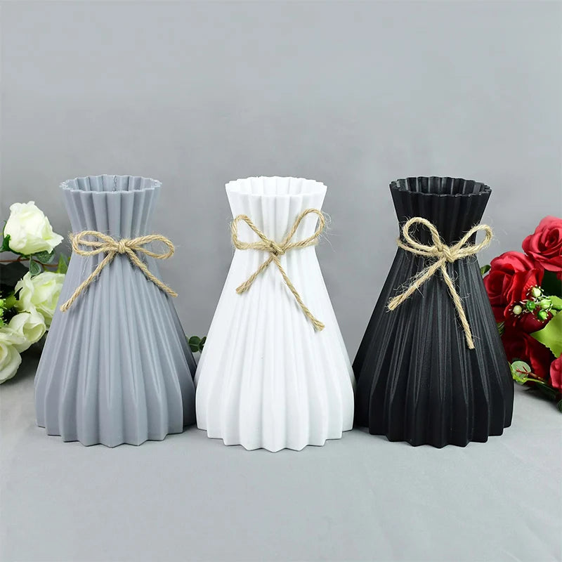 Myra White Imitation Ceramic Flowers Pot Basket: Elegant Plastic Vase for Any Occasion