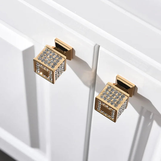 Ellis Home Decor with Modern Diamond Knobs