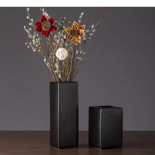 Makenzie Black Series Ceramic Vase: A Modern Touch for Your Home