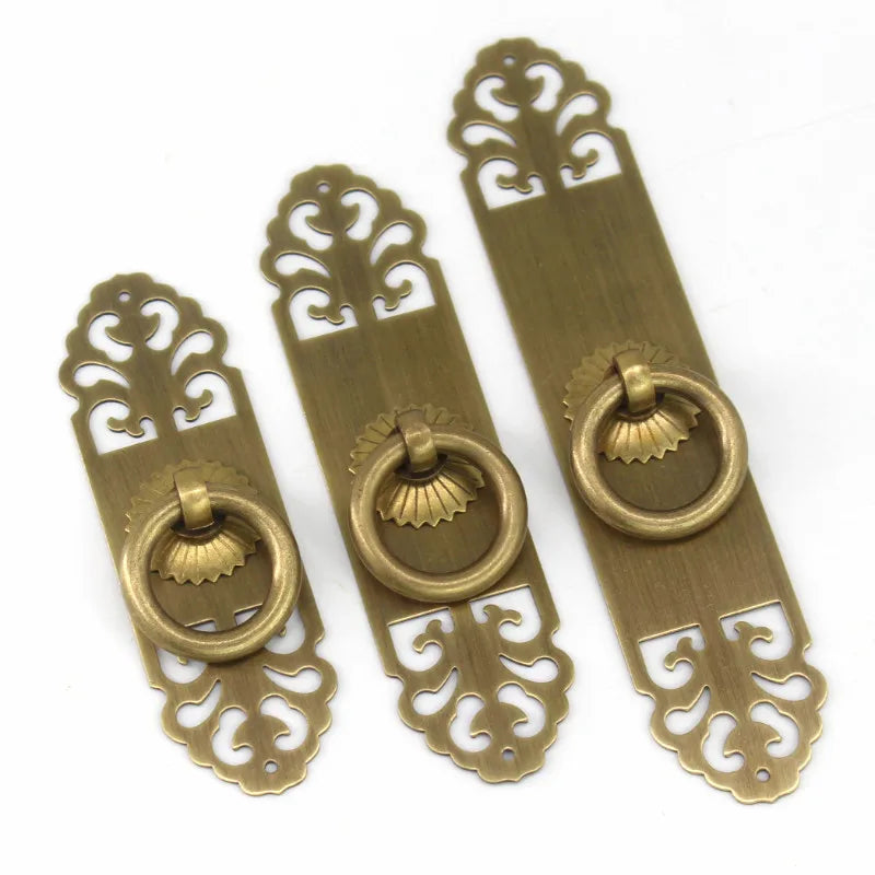 Rayna Antique Brass Cabinet Handles: Timeless Elegance for Your Furniture