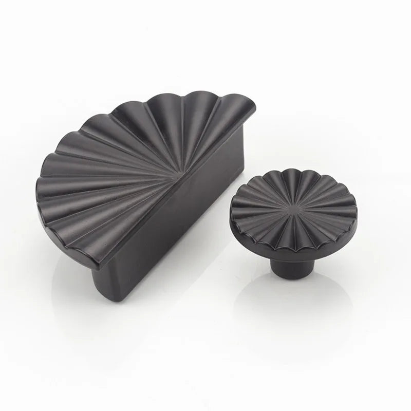 Isabella's European Semi-circular Plastic Handle Upper Cabinet Door Handle Drawer Cabinet Wardrobe Door Fan-shaped Knobs