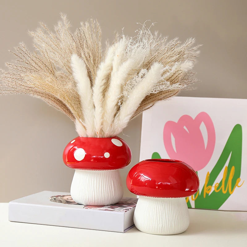 Alanna Creative Mushroom Vase: A Whimsical Touch to Your Home