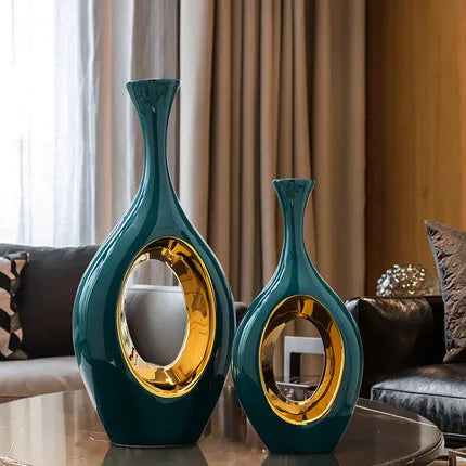 Oakleigh Geometric Ceramic Vase: A Touch of Modern Elegance