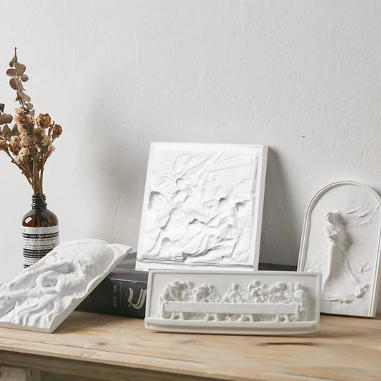 Ella's Nordic INS Style Gypsum Statue