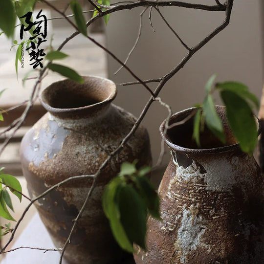 Mariam, Handcrafted Ceramic Vase: Embrace Vintage Country Style