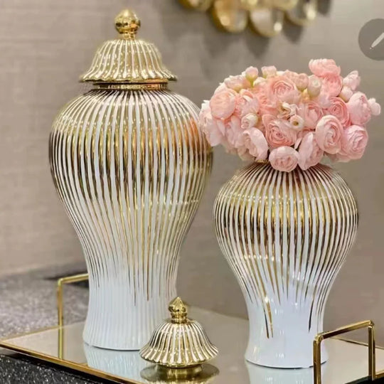 Keilani Ceramic Ginger Jar: A Golden Touch of Elegance