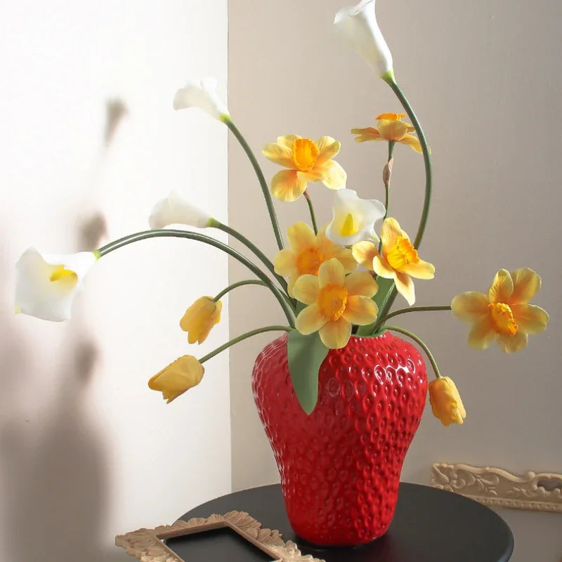 Eileen Ins Style Ceramic Strawberry Vase