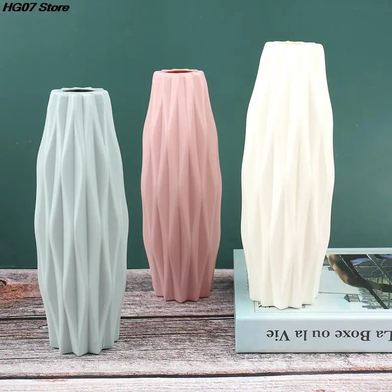 Janelle Modern Imitation Ceramic Flower Vase: Chic Home Accent