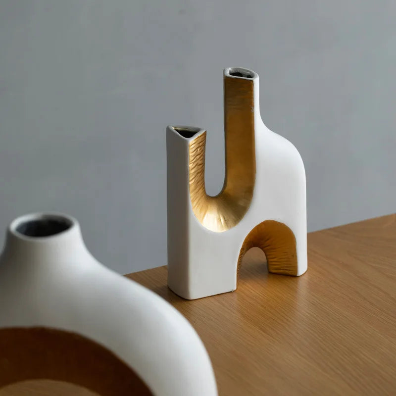 Lilian Golden Shaped Ceramic Vase: A Touch of Modern Elegance