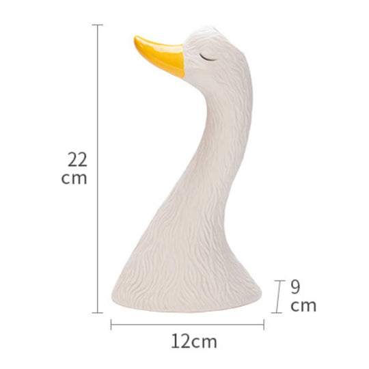 Nia Ceramic Swan Vase