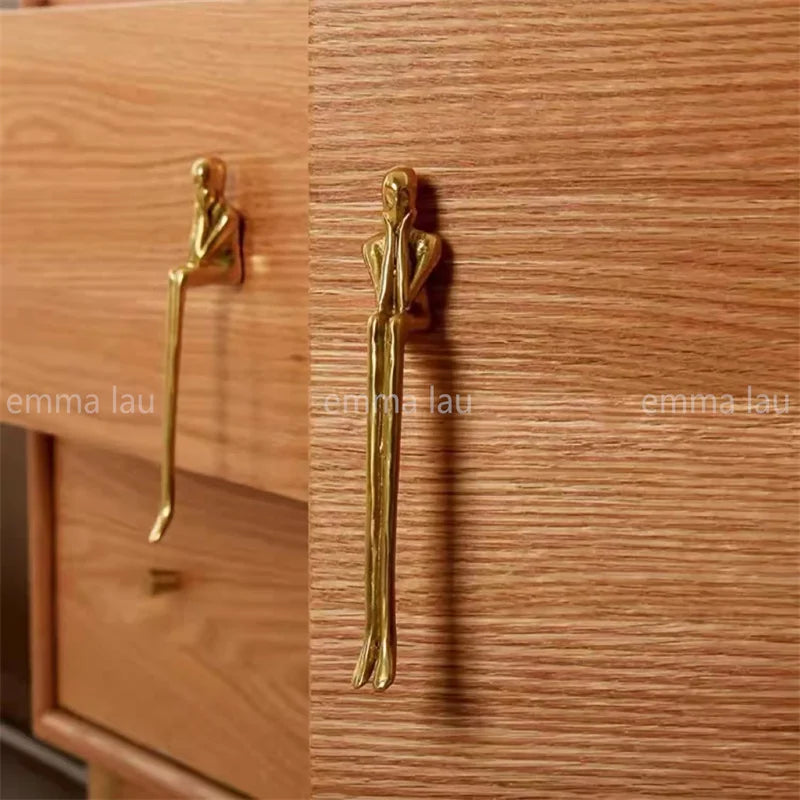 Ainhoa Bright Gold Art Face Wardrobe Handle