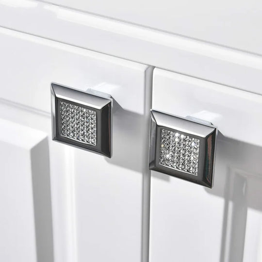 Ellis Home Decor with Modern Diamond Knobs