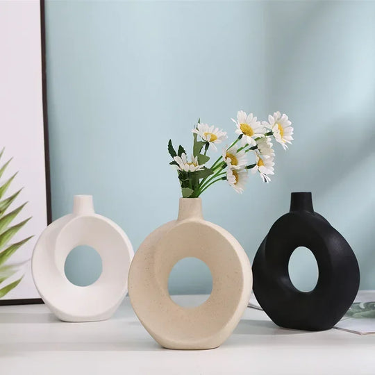 Kathryn Geometric Ceramic Vase Circular Hollow Donut