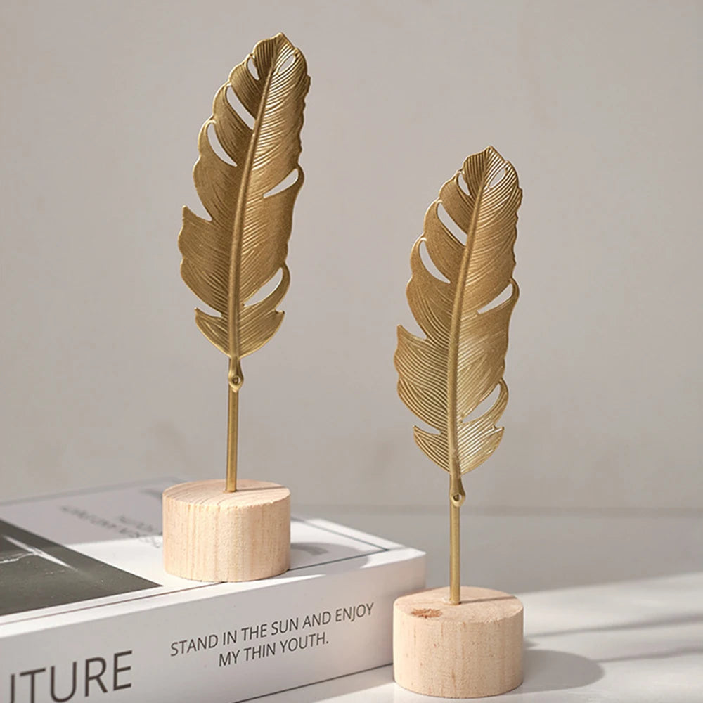 Josephine's Golden Ginkgo Leaf Feather Metal Model Figurines