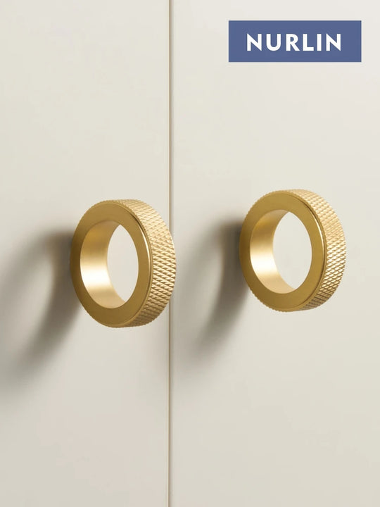 Bria Nurlin Solid Brass Diamond-cut Cross Knurled Circular Ring Cabinet Wardrobe Knobs