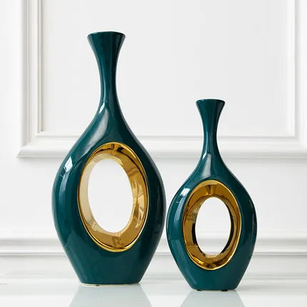 Oakleigh Geometric Ceramic Vase: A Touch of Modern Elegance