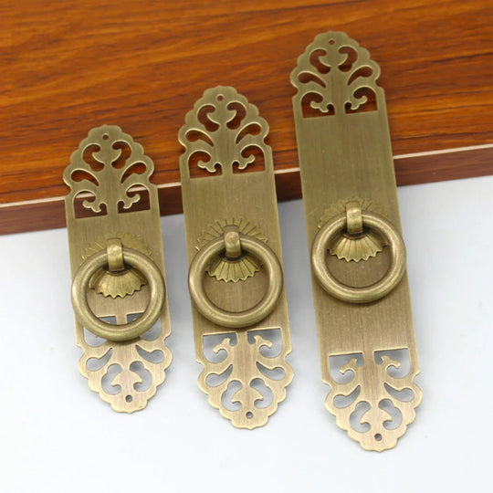 Rayna Antique Brass Cabinet Handles: Timeless Elegance for Your Furniture