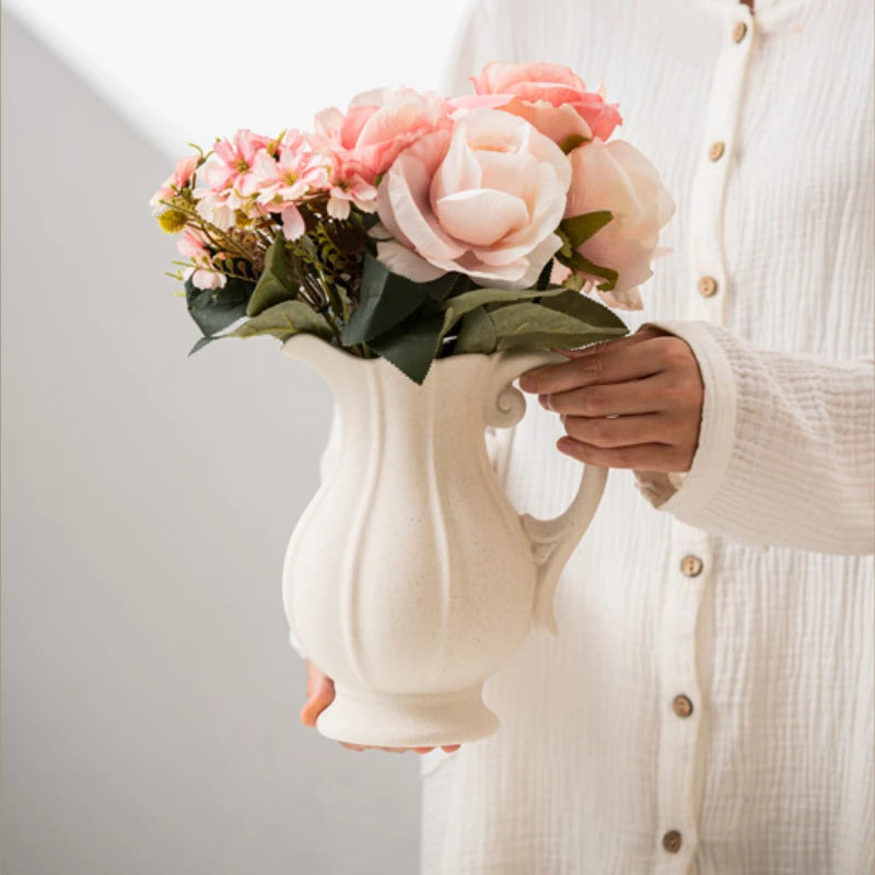 Marina European Minimalism: White Pot-shaped Ceramic Vase