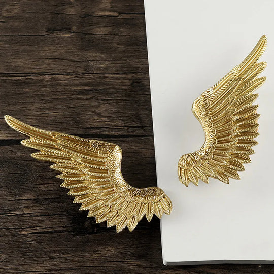 Zaria American Angel Wings Brass Wardrobe Handle: Elevate Your Furniture with Style