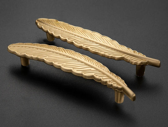 Ella's Feather Gold Brass Cabinet Handle