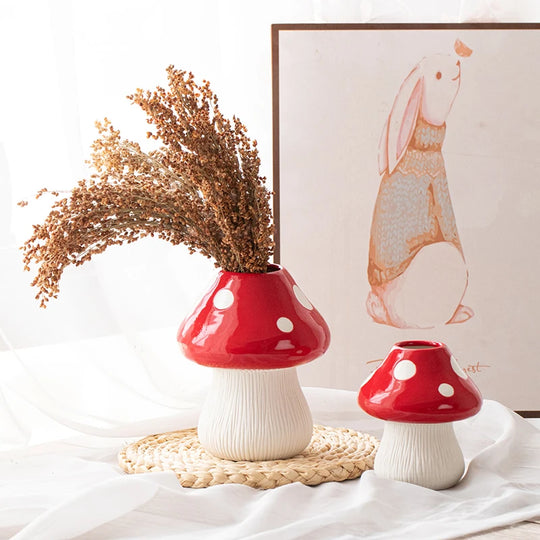 Alanna Creative Mushroom Vase: A Whimsical Touch to Your Home