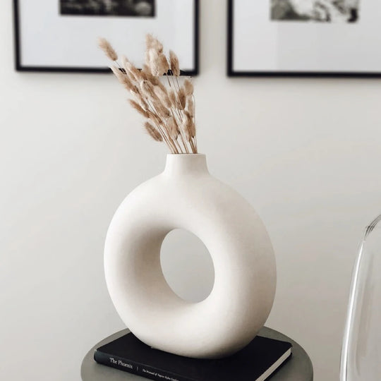 Yareli Nordic Circular Hollow Ceramic Vase: A Modern Decor Accent