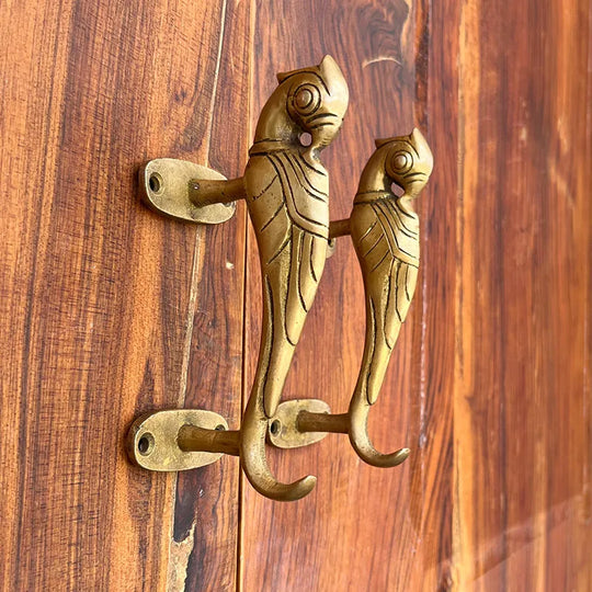 Ila Art Parrot Brass Door Handle: A Touch of Artistry for Your Doors