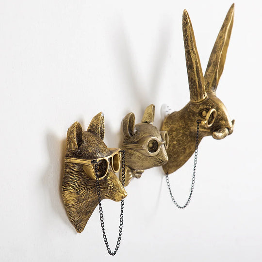 Violet's Antique Bronze Resin Animal Pendant Golden Deer Head Wall Storage Hook