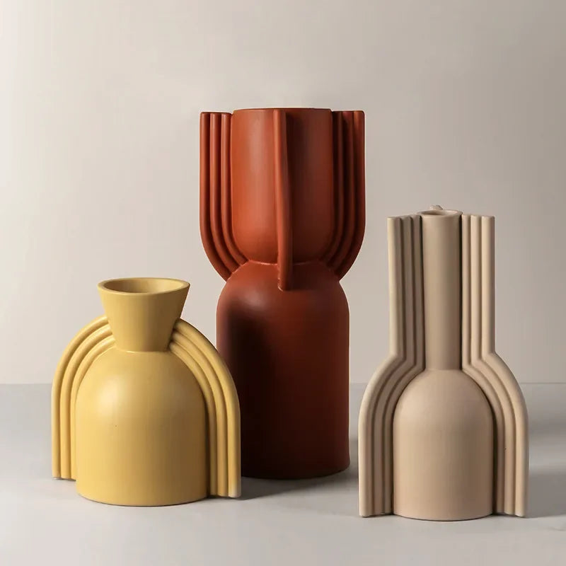 Arleth Nordic Style Ceramic Vase: A Modern Masterpiece