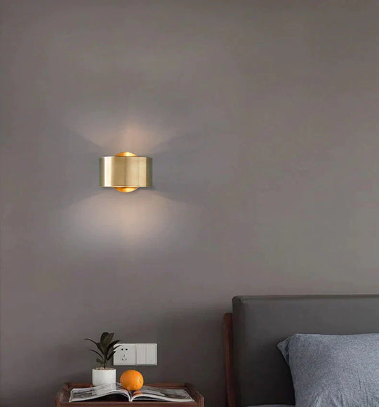 Post Modern Dining Room Bedroom Bedside Hotel Fashion Simple Creative Small Copper Wall Lamp